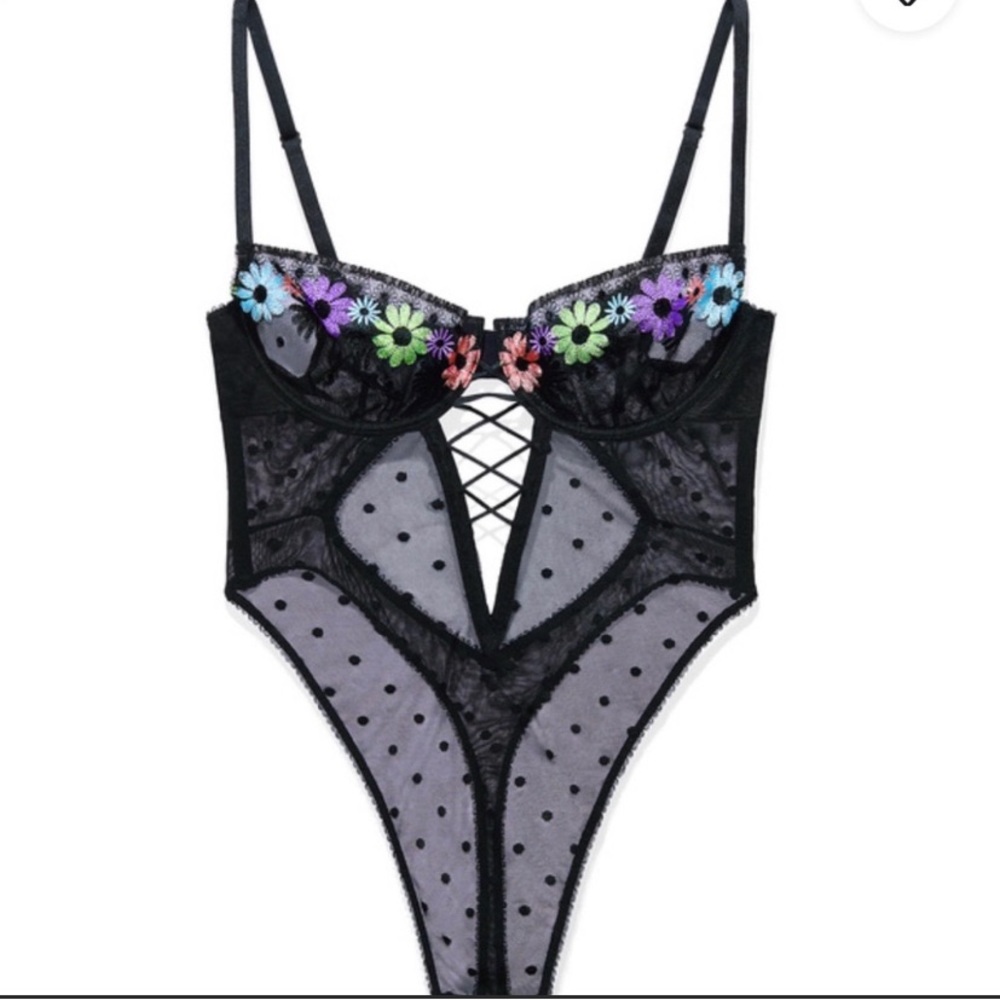 Savage X Fenty Free Spirit Floral Embroidered Teddy